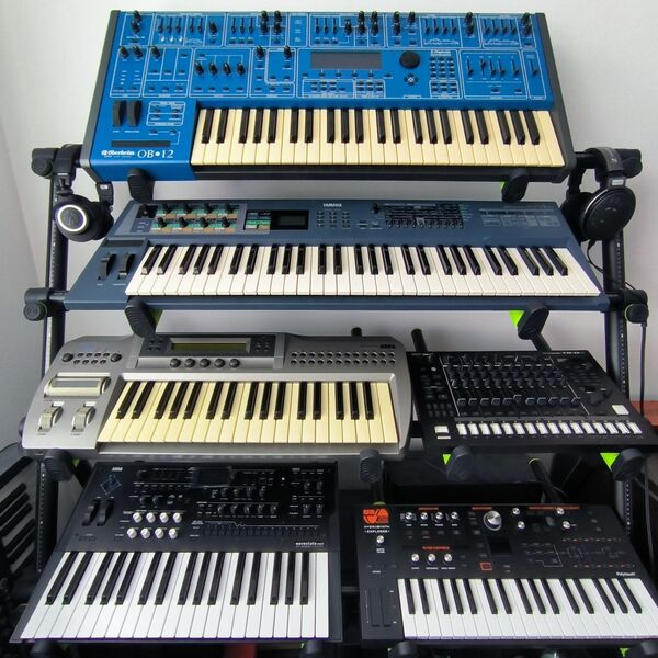 Synth setup - Oberheim OB-12, Yamaha, Korg, ASM Hydrasynth Explorer